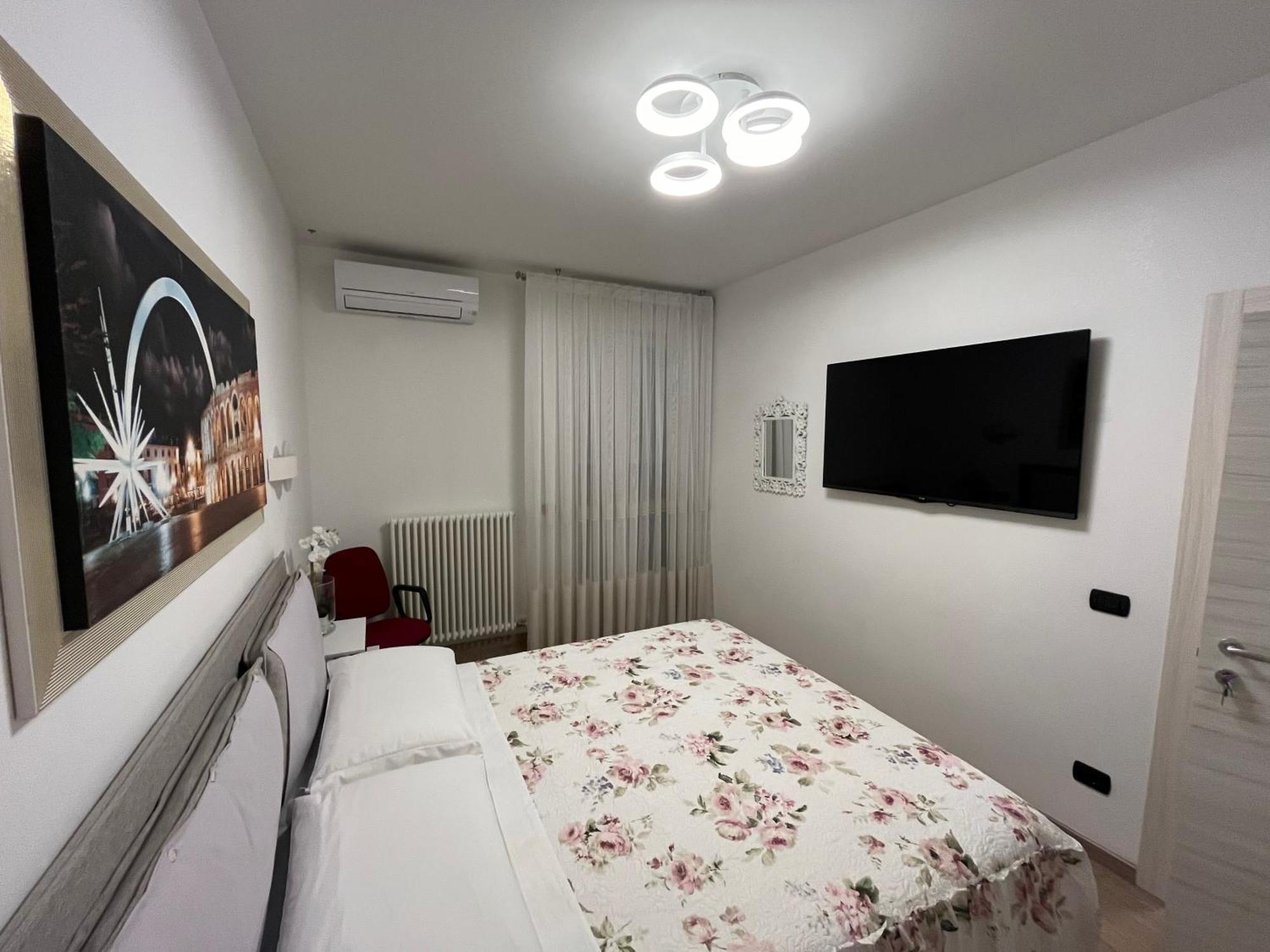 فيرونا B&B G&G المظهر الخارجي الصورة